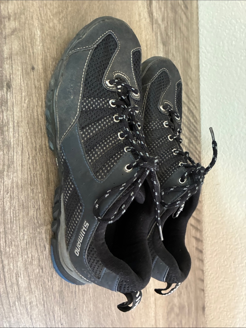 Shimano Men's Black Athletic Mesh cycling Shoes